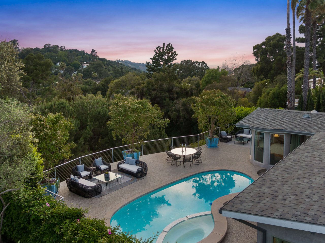 8040 Okean Ter, Laurel Canyon