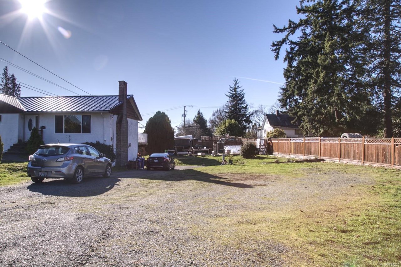 2090 Townsend Rd