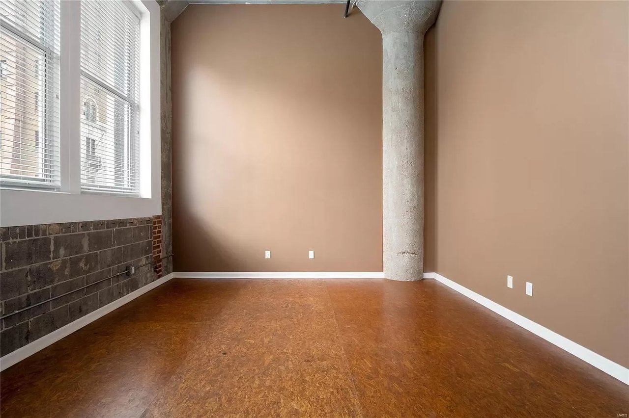 1511 Locust St APT 108