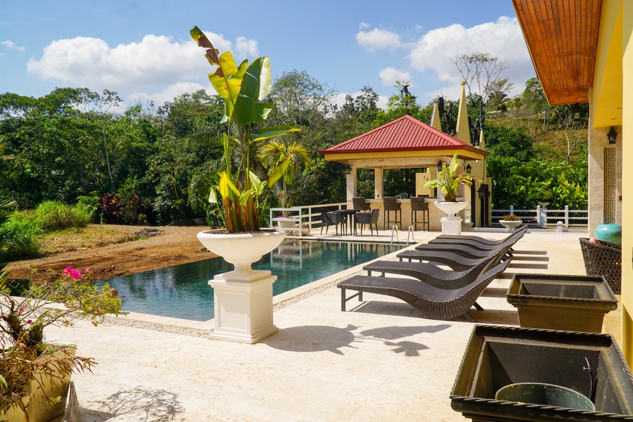 Equestrian Country Estate, Perez Zeledon, San Jose