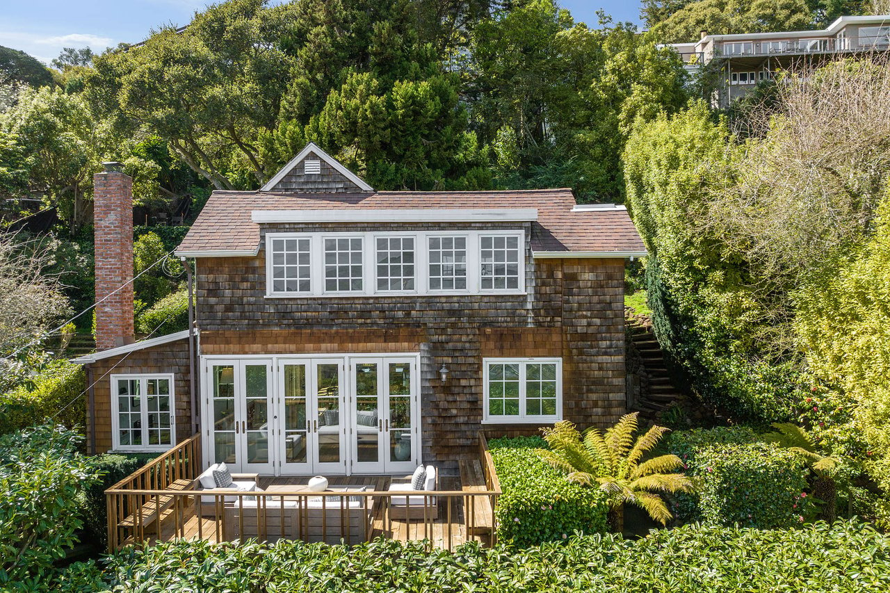 261 Glen Dr, Sausalito, CA  94965