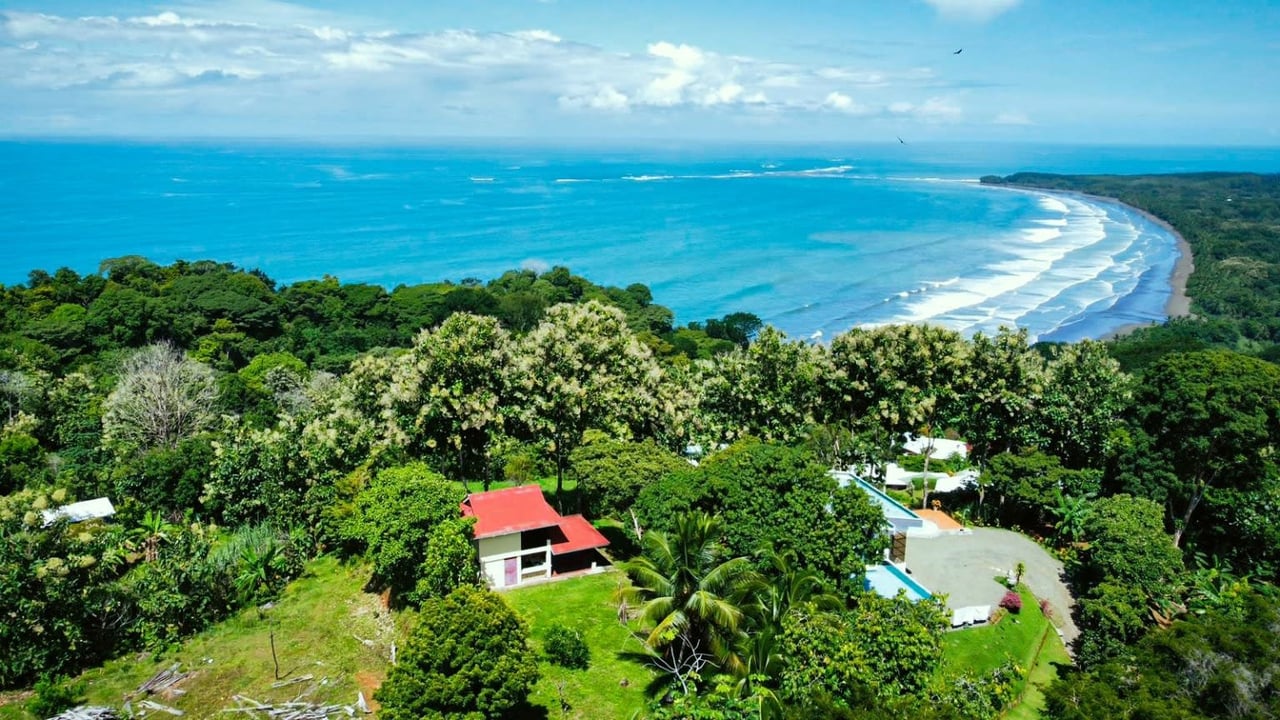 Amazing Property with Unique Ocean Views