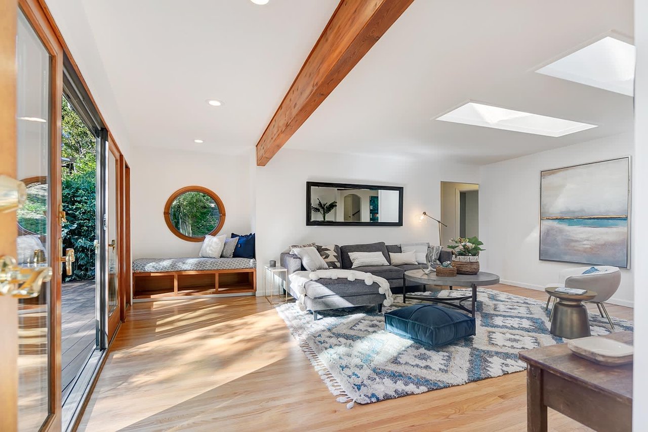 7 Crescent Lane, Fairfax