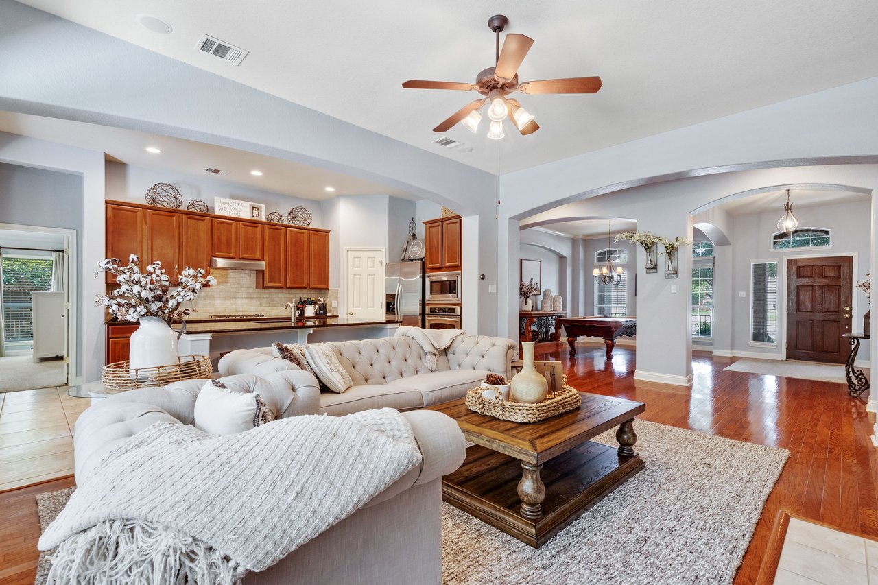 1204 Andrew CV