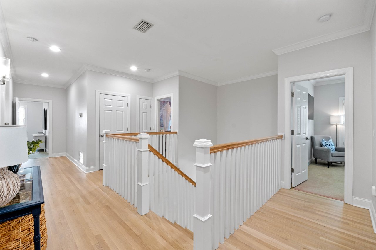 1421 Place Picardy