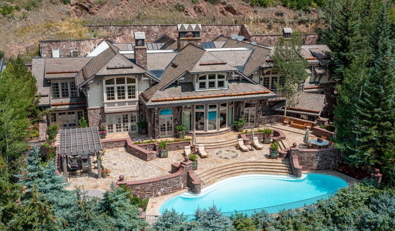 Aspen’s Market Is So Crazy That Buyers Shop for Homes That Aren’t Even For Sale