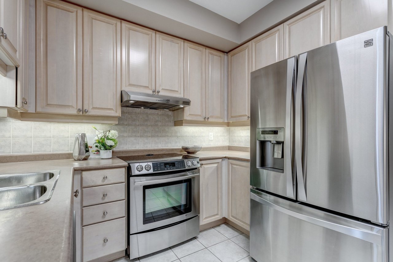 25 Kingsbridge Garden