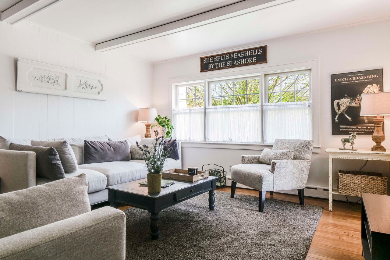 Single-Level in Sag Harbor by Long Beach