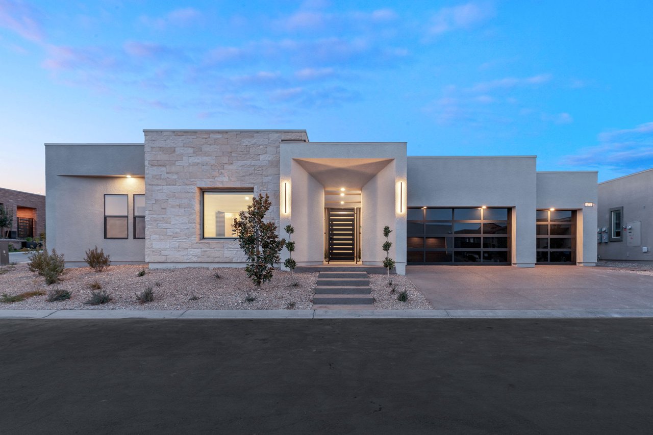 423 Sand Dune Arch Street 