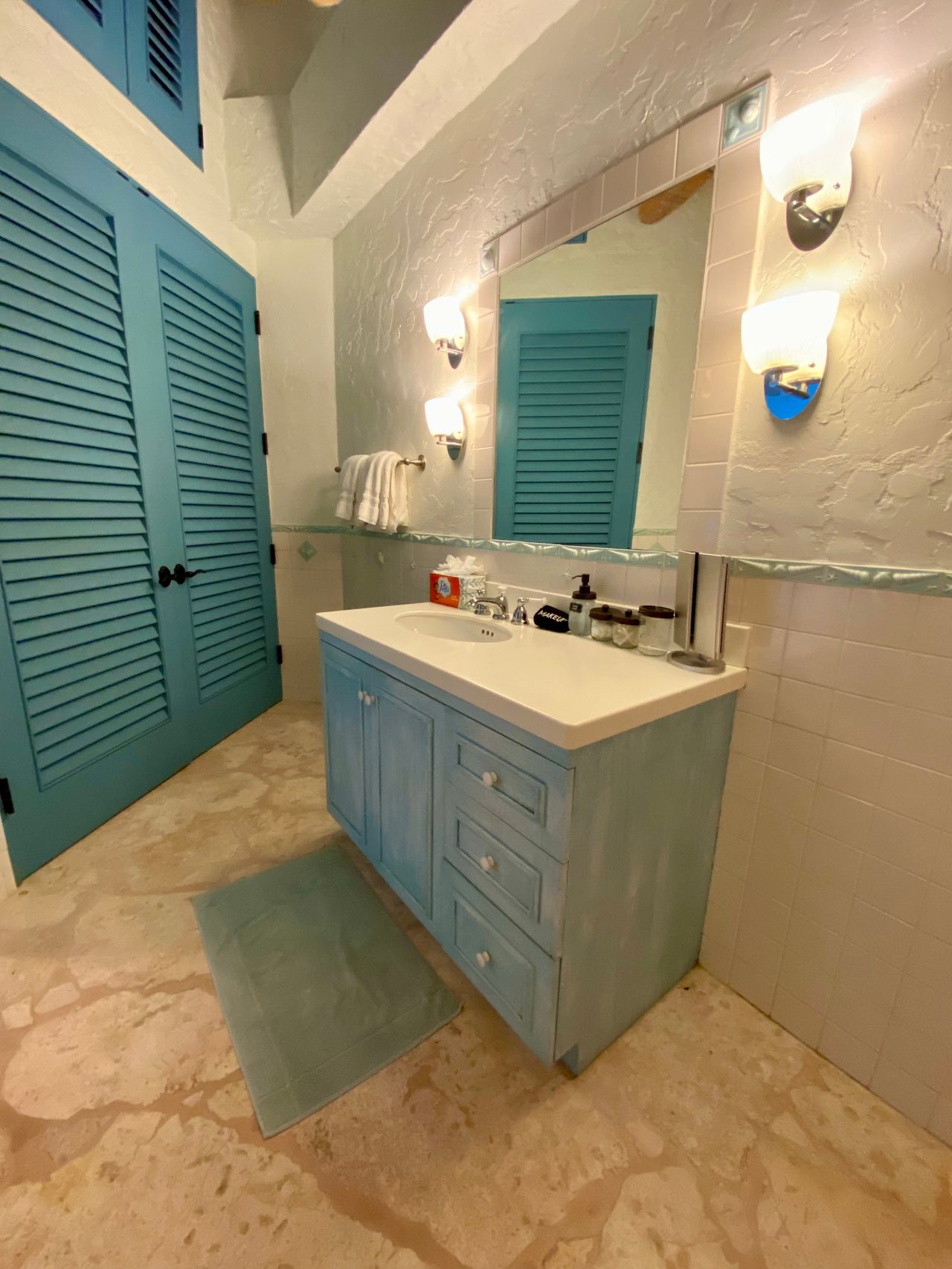 CLIFF HOUSE VILLA