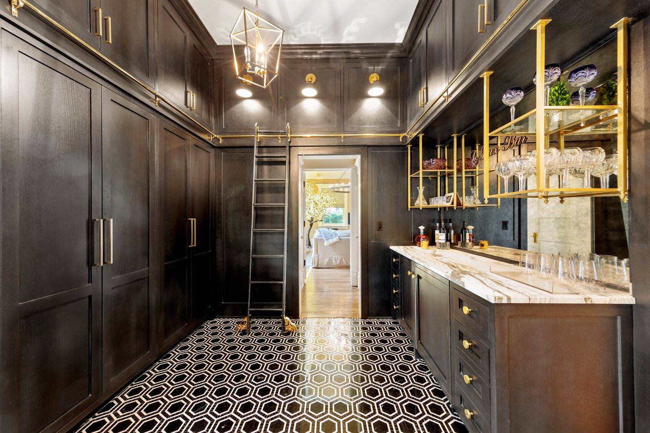 Experience Luxury Living Like Never Before