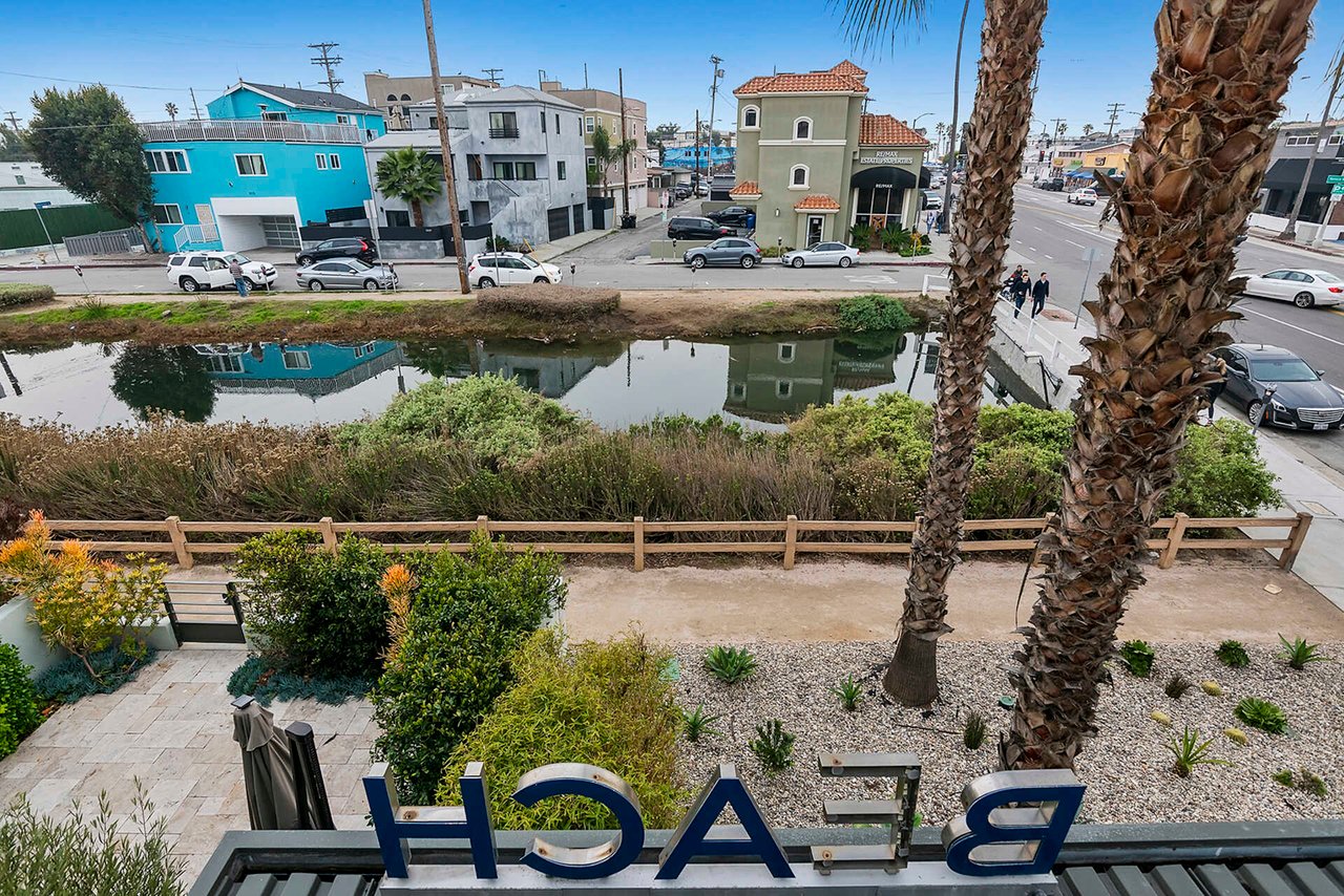 310 WASHINGTON BLVD Unit: 804