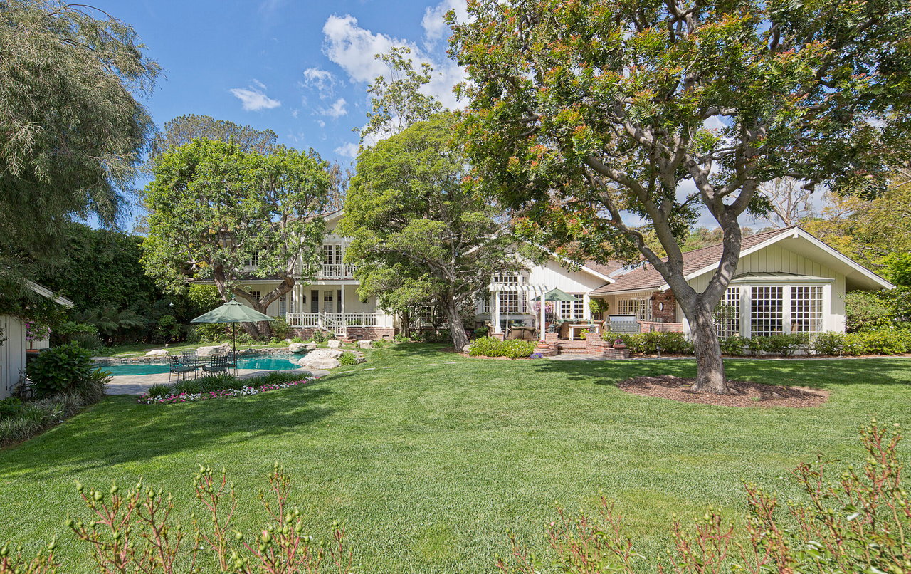1642 Mandeville Canyon Rd, Brentwood