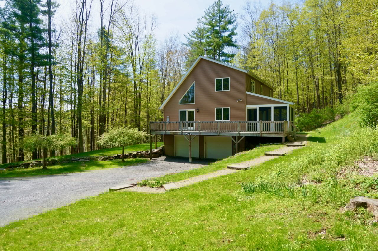 Private Stockbridge Contemporary