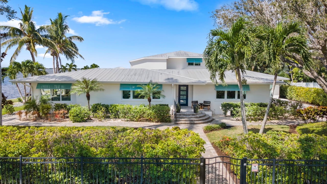 Riverfront Gem 1209 Coconut Drive Fort Myers FL 33901