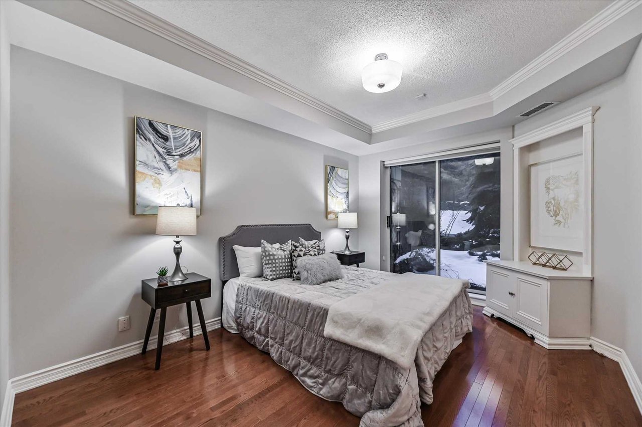 11 William Carson Cres, #101