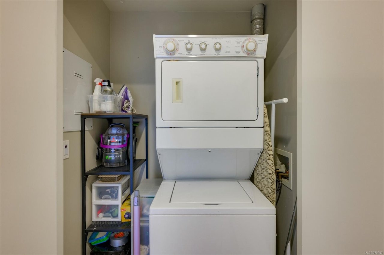 201-788 Humboldt St