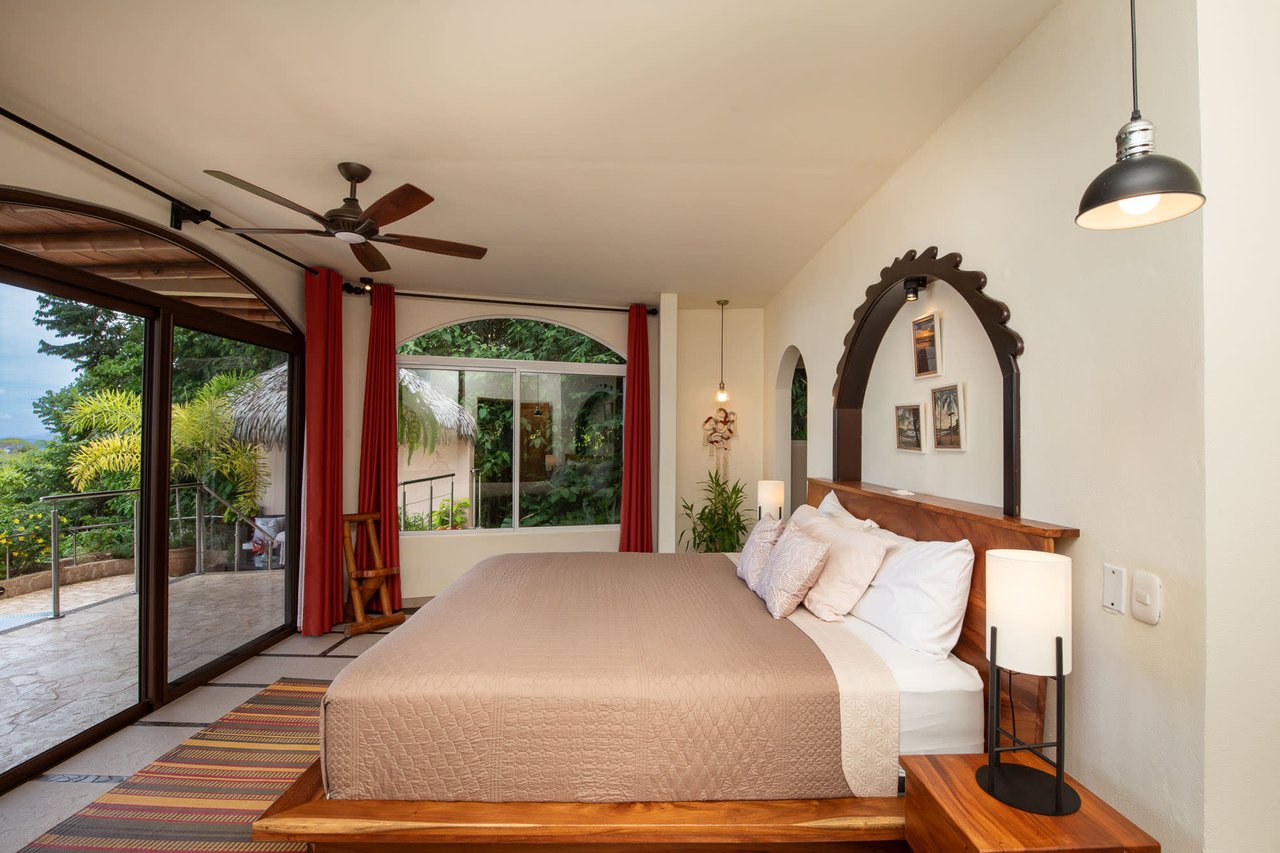 VILLA TUCAN TANGO: TROPICAL LUXURY HOME IN GATED COMMUNITY ABOVE DOMINICALITO