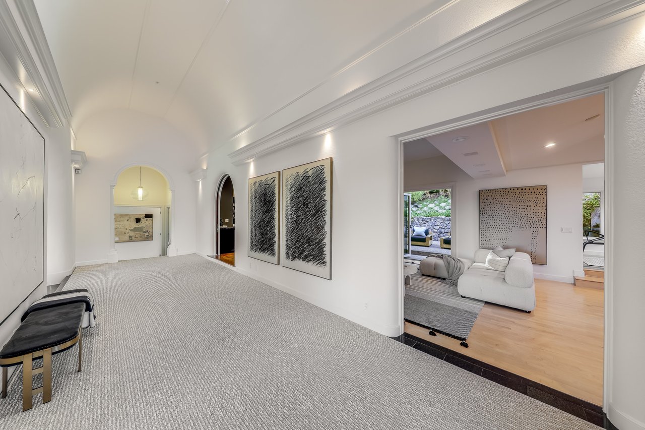 Tiburon Retreat at 7 Mariposa Court