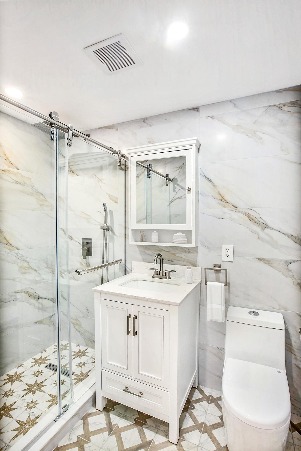 176 Schenectady Avenue, Apt 2