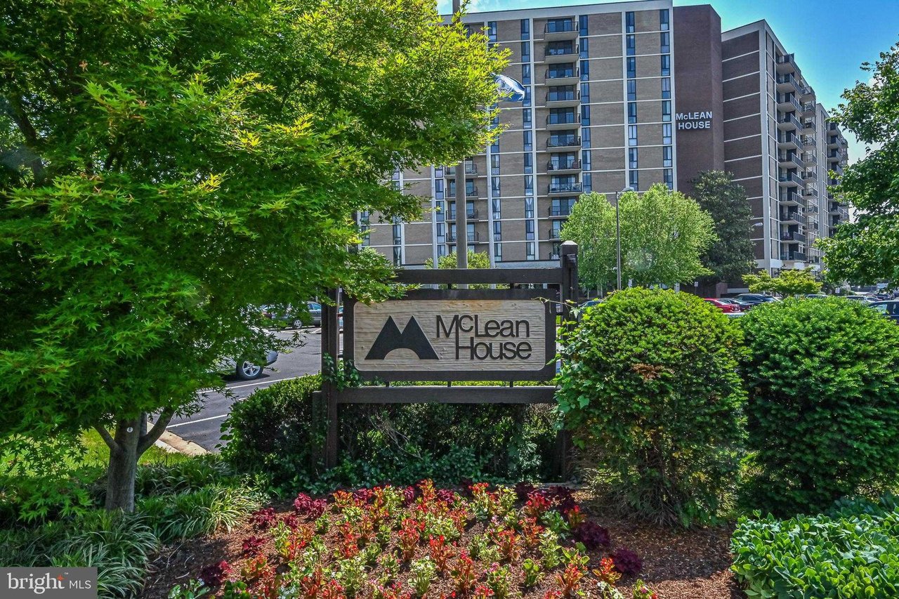 6800 FLEETWOOD ROAD Unit 206