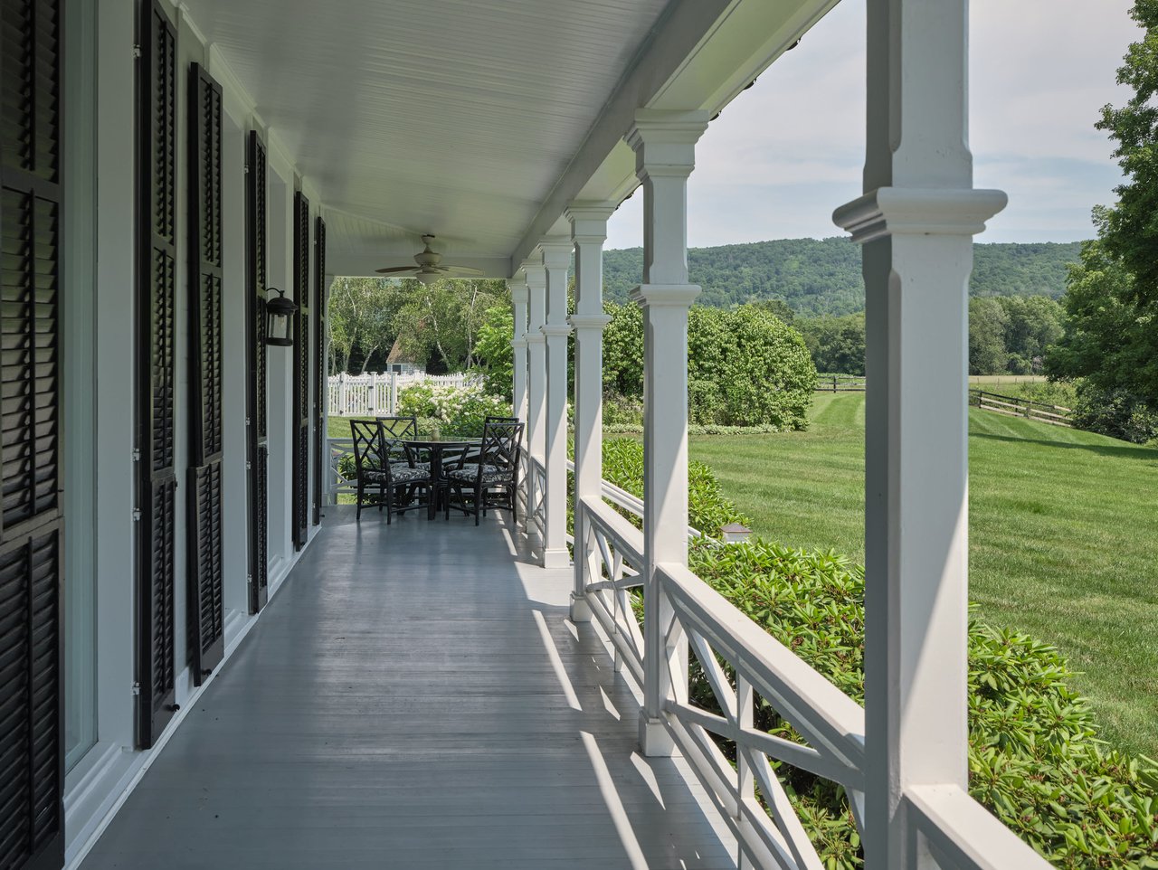 LONGHOUSE FARM 