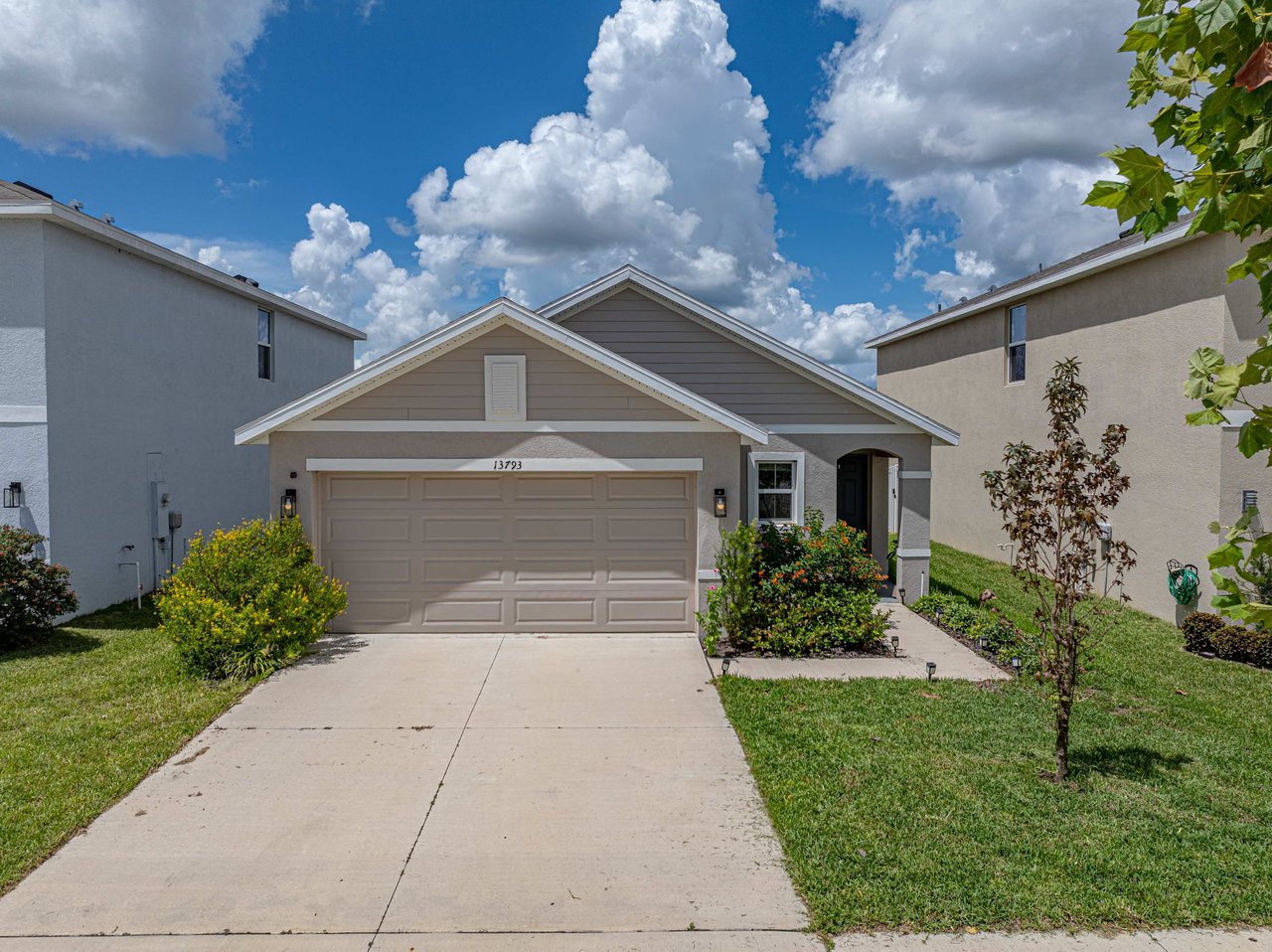 13793 THIMBLEBERRY DR