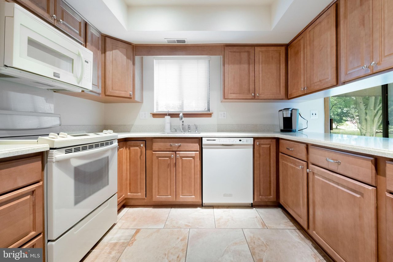 31 Lynne Cir