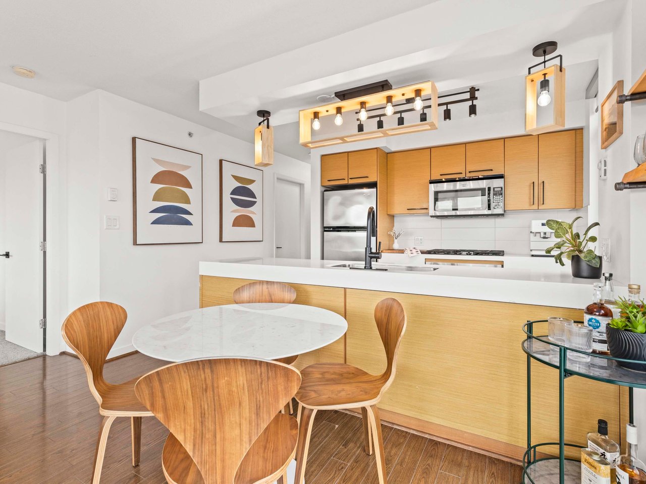 605-2770 Sophia Street, Vancouver