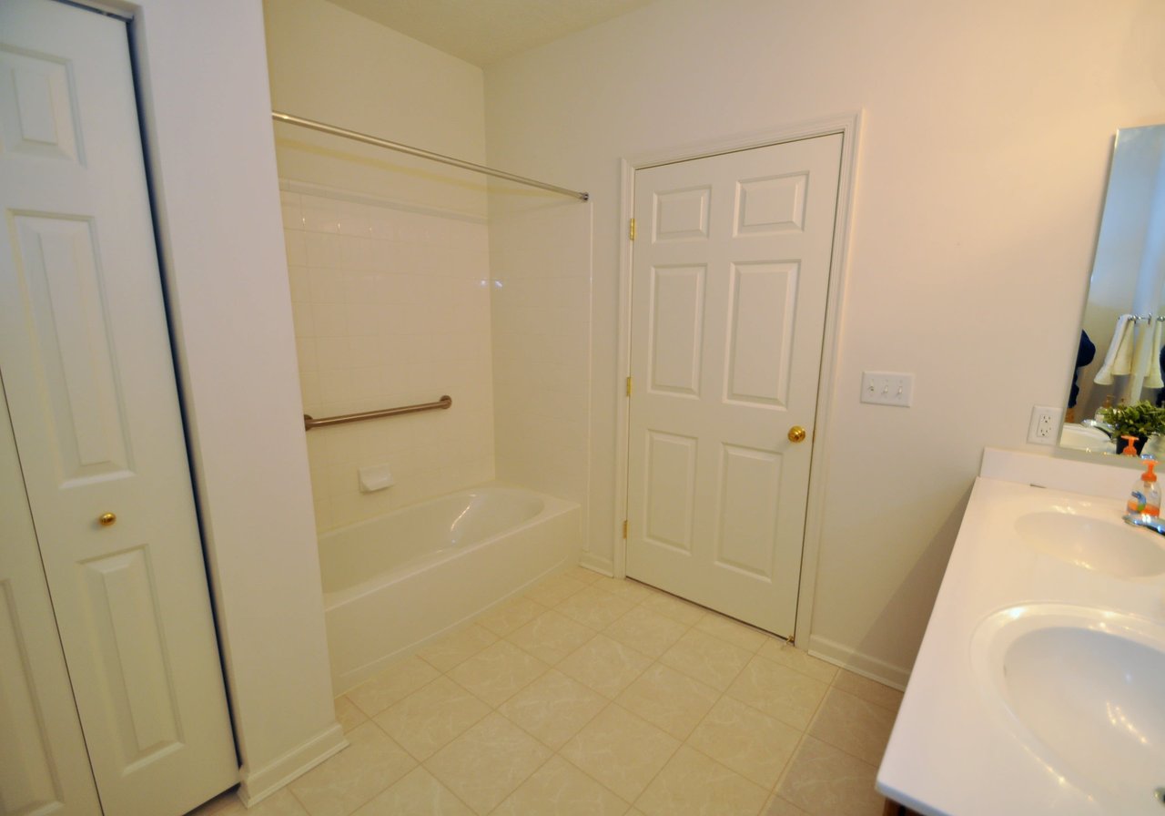 4501-H Dunton Terrace