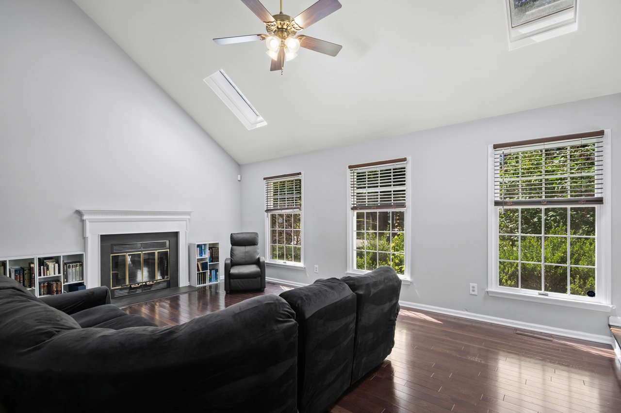 306 Alexandria Way