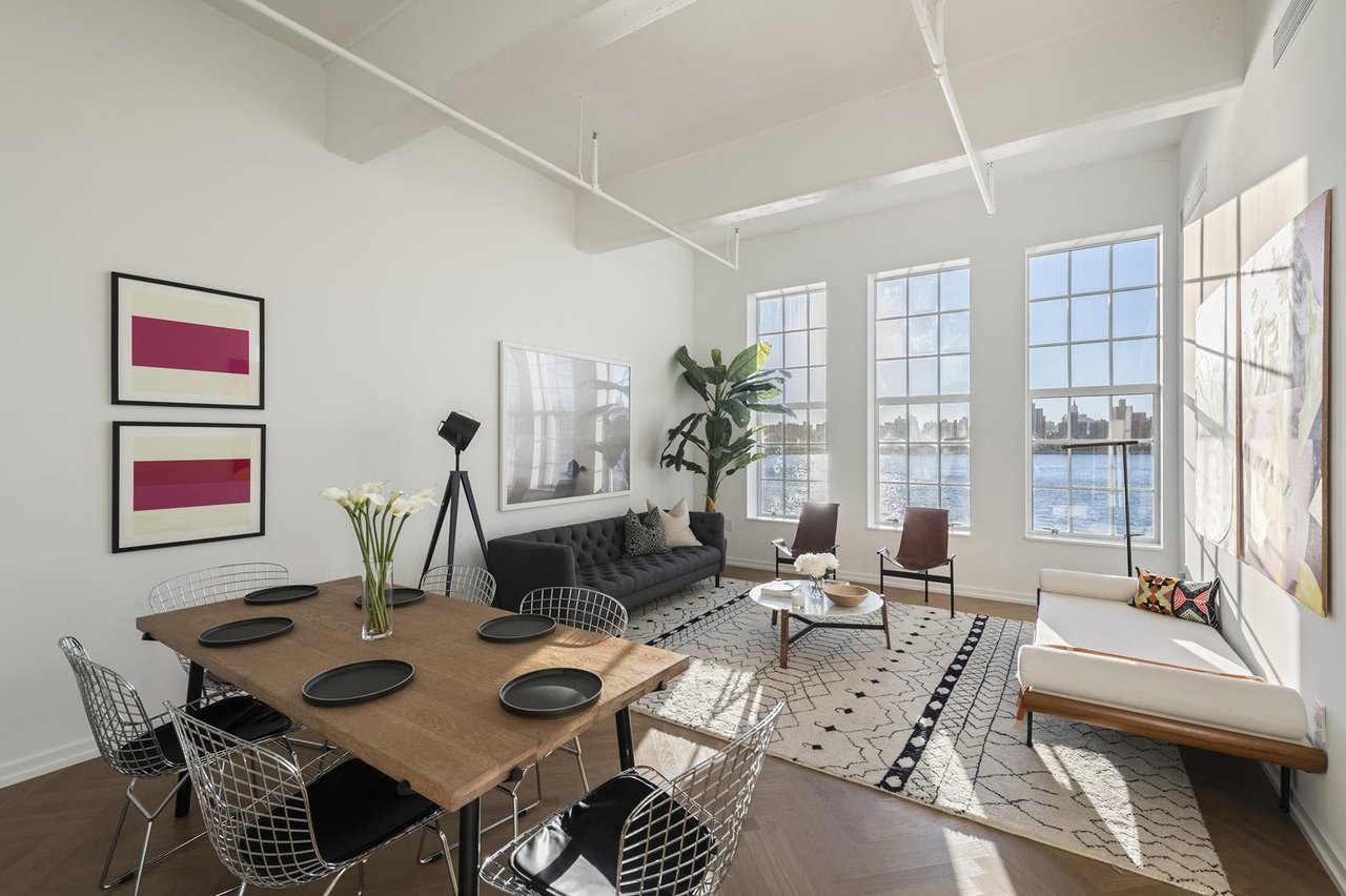  184 Kent Ave Unit: B-404