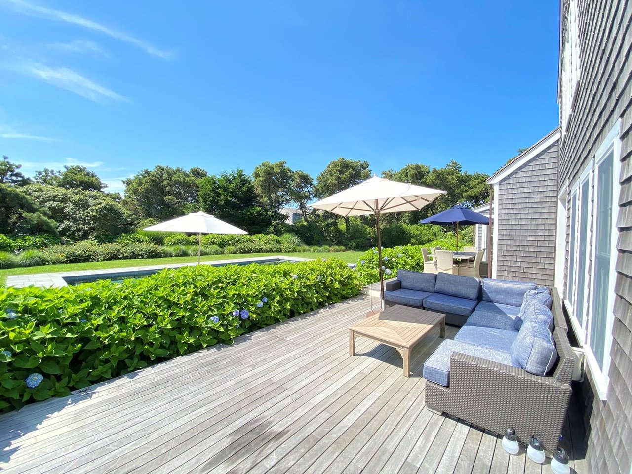12 Pond View Dr