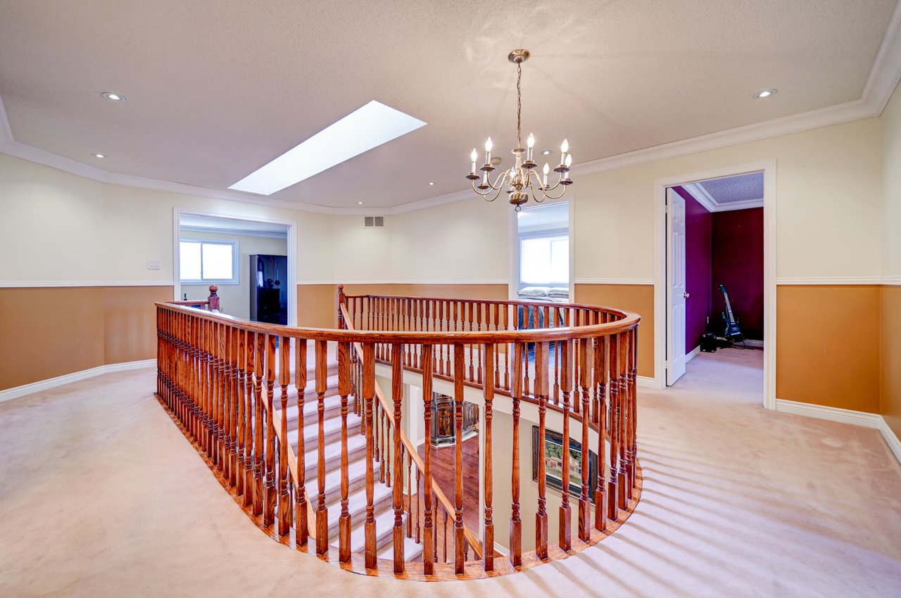 2184 Lumberman Lane