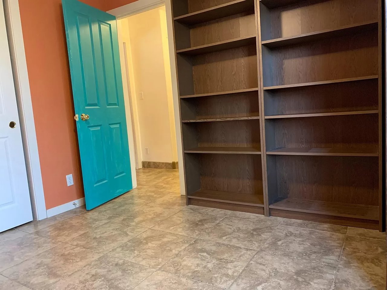 6956 Golden Mesa