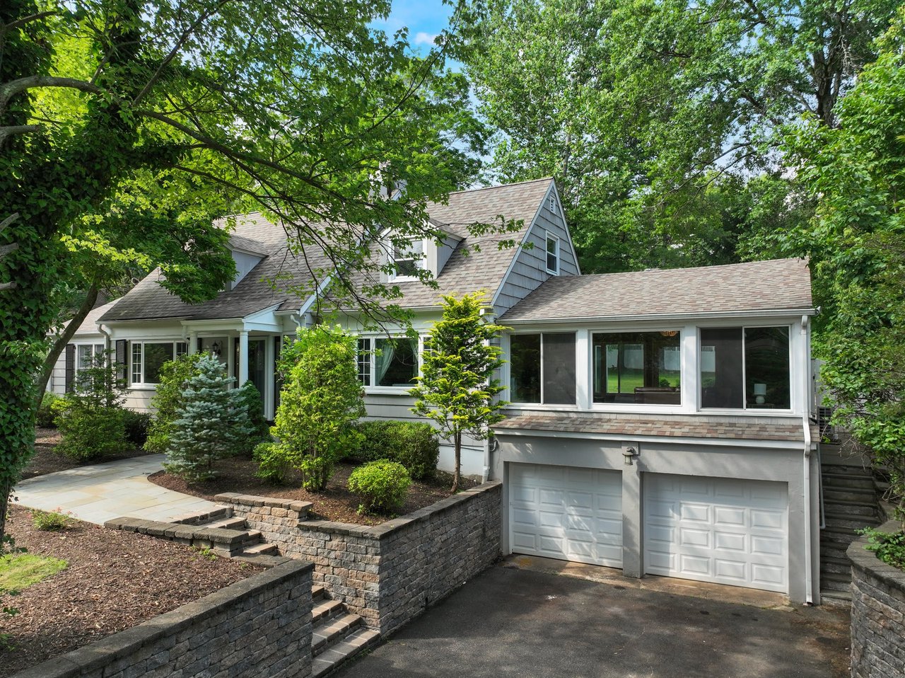 100 Old Hollow Rd, Short Hills, NJ 