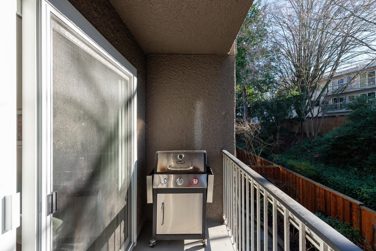 809-756 Great Northern Way, Vancouver
