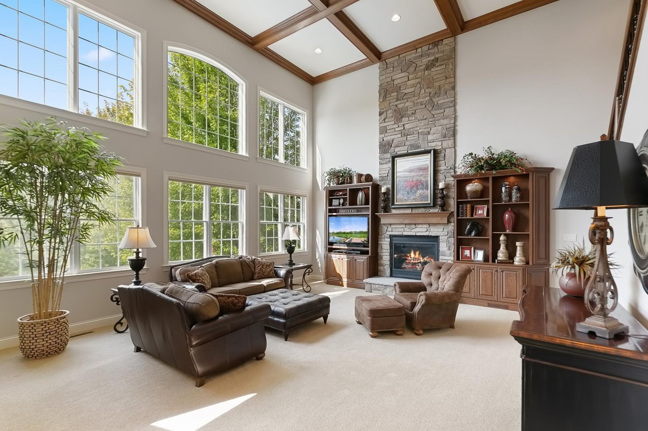Stunning Eagan Masterpiece!