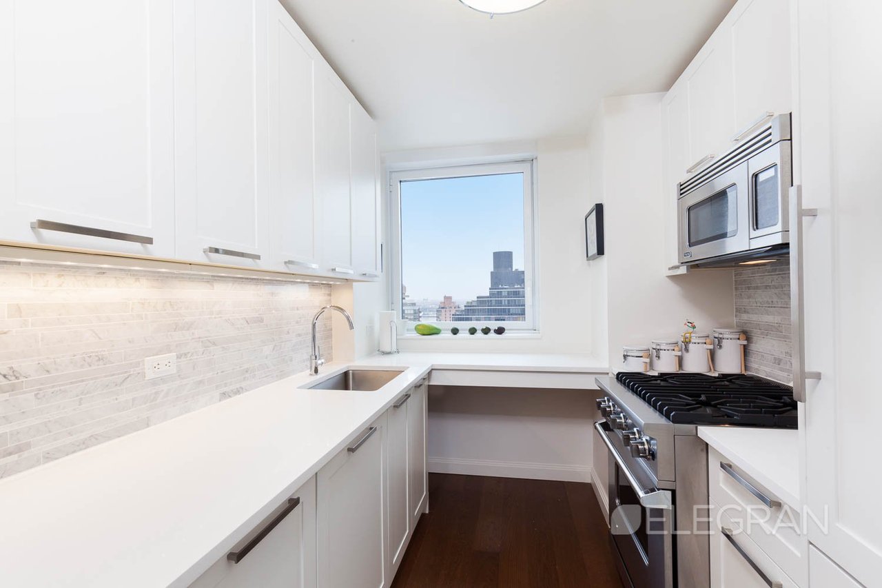 Carnegie Park Condominium