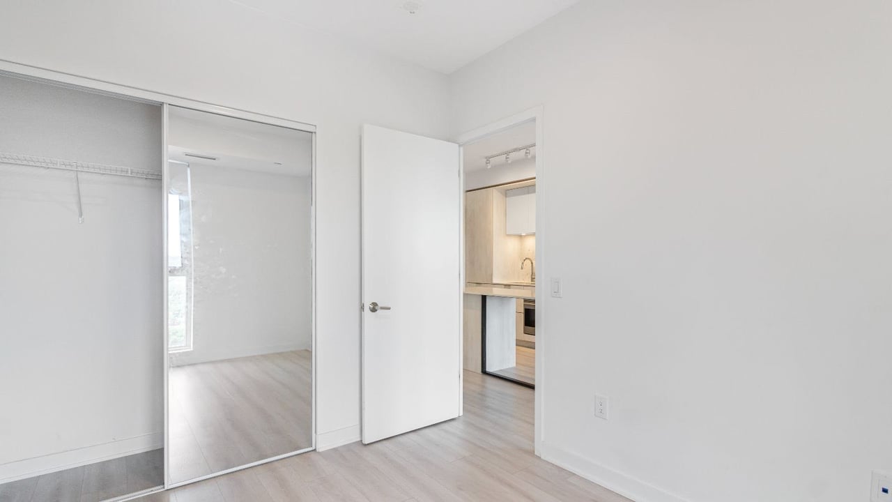 2409-130 River St, Toronto