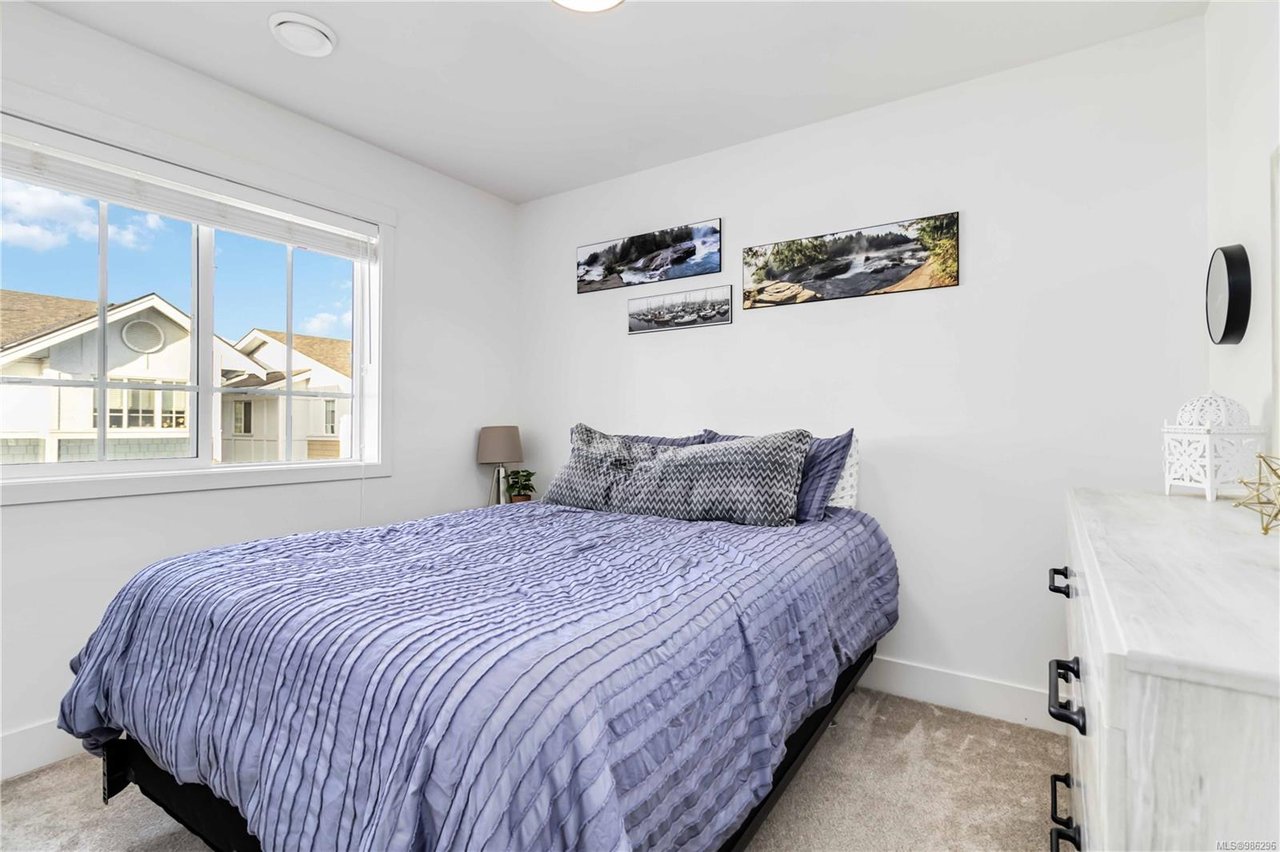 21-370 Latoria Blvd, Colwood