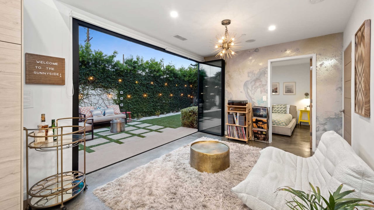 4127 Sunnyside Ave