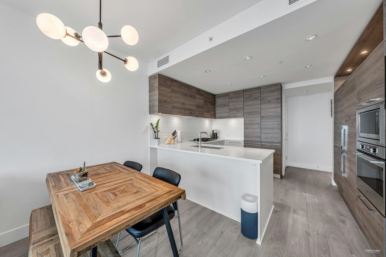 2409-7358 Edmonds St