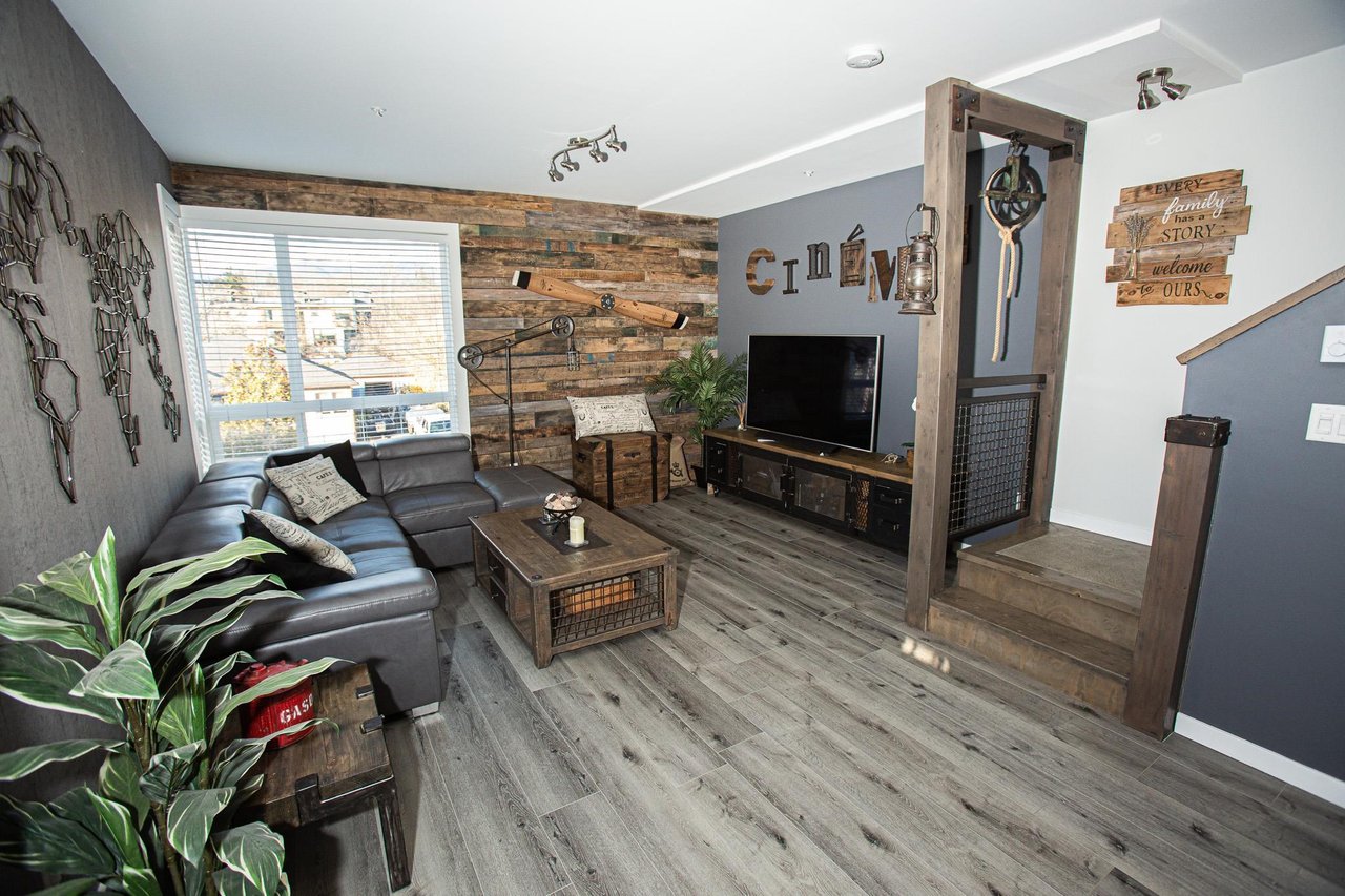 1-1188 Wilson Cres
