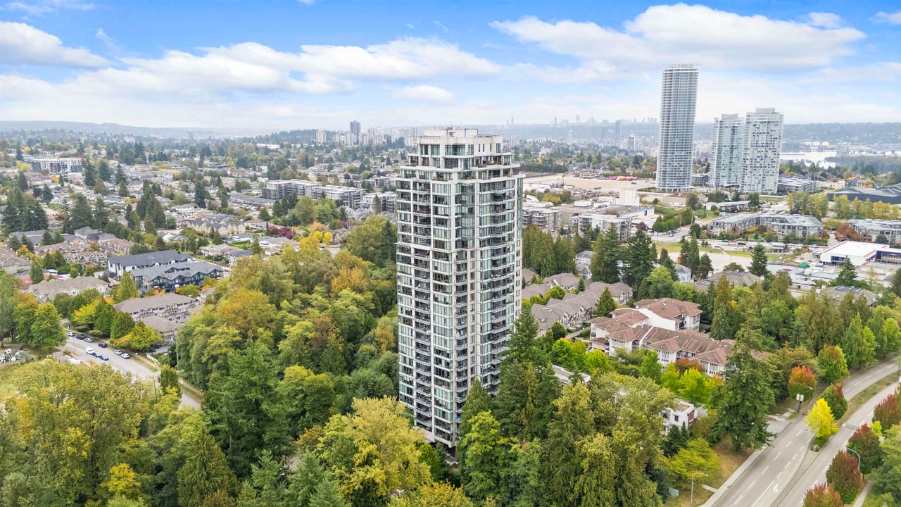 603-7088 18th Ave