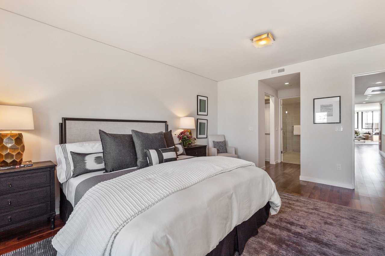 1536 Pacific Avenue Unit: 2