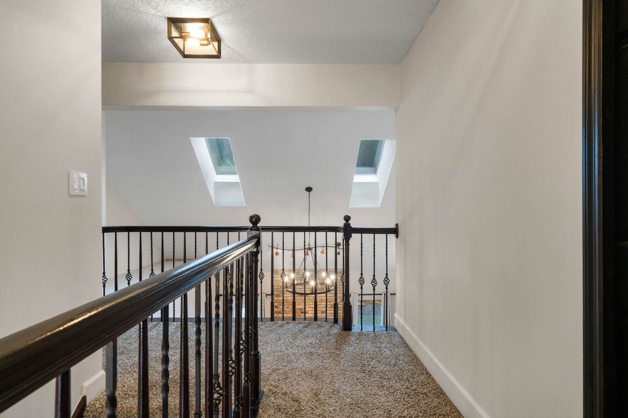 2563 CARTER GROVE CIRCLE