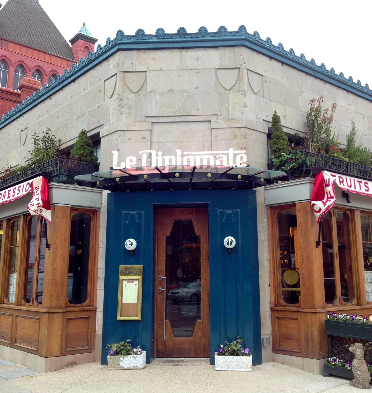 Le Diplomate