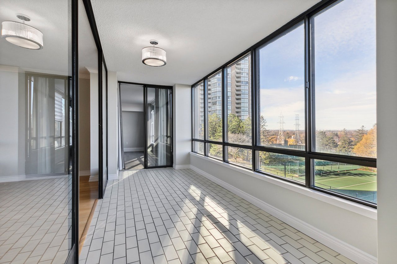 65 Skymark Drive 301