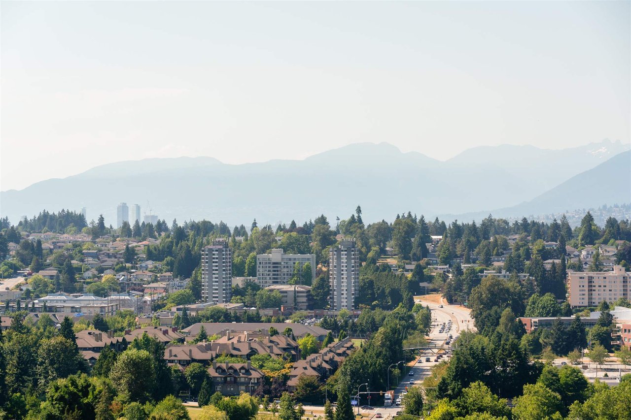 2706-280 Ross Dr
